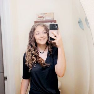 Meet your Posher, Breah